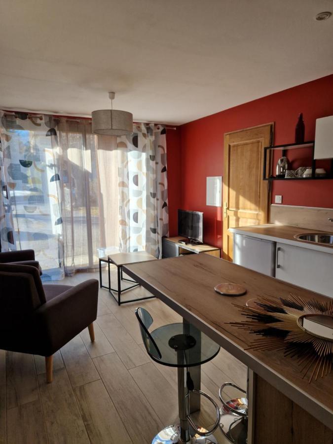 Studio 2 Chez Fred Et Val Embrun Exterior photo